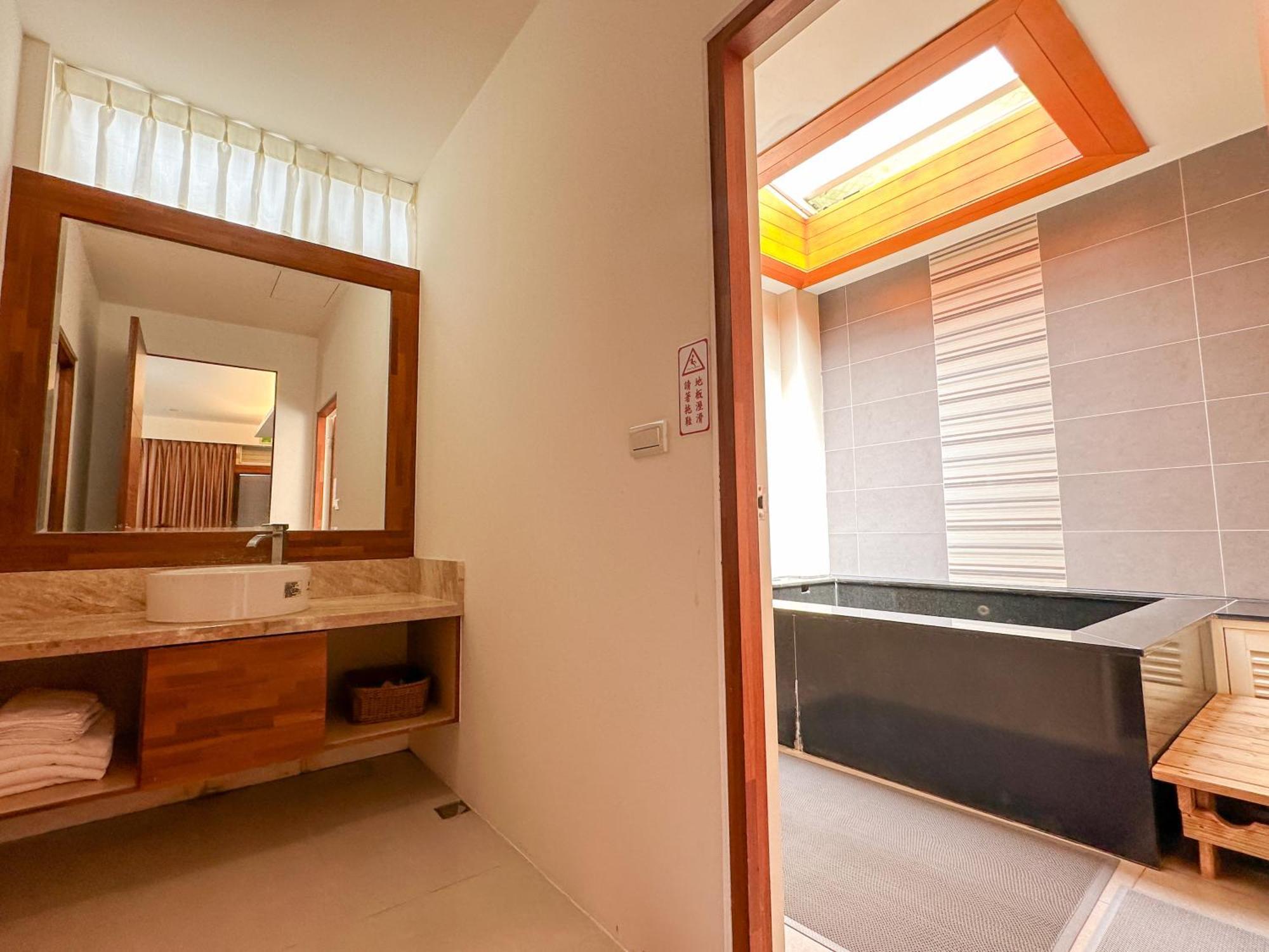 Yage Hotspring House Bed & Breakfast Jiaoxi Eksteriør bilde