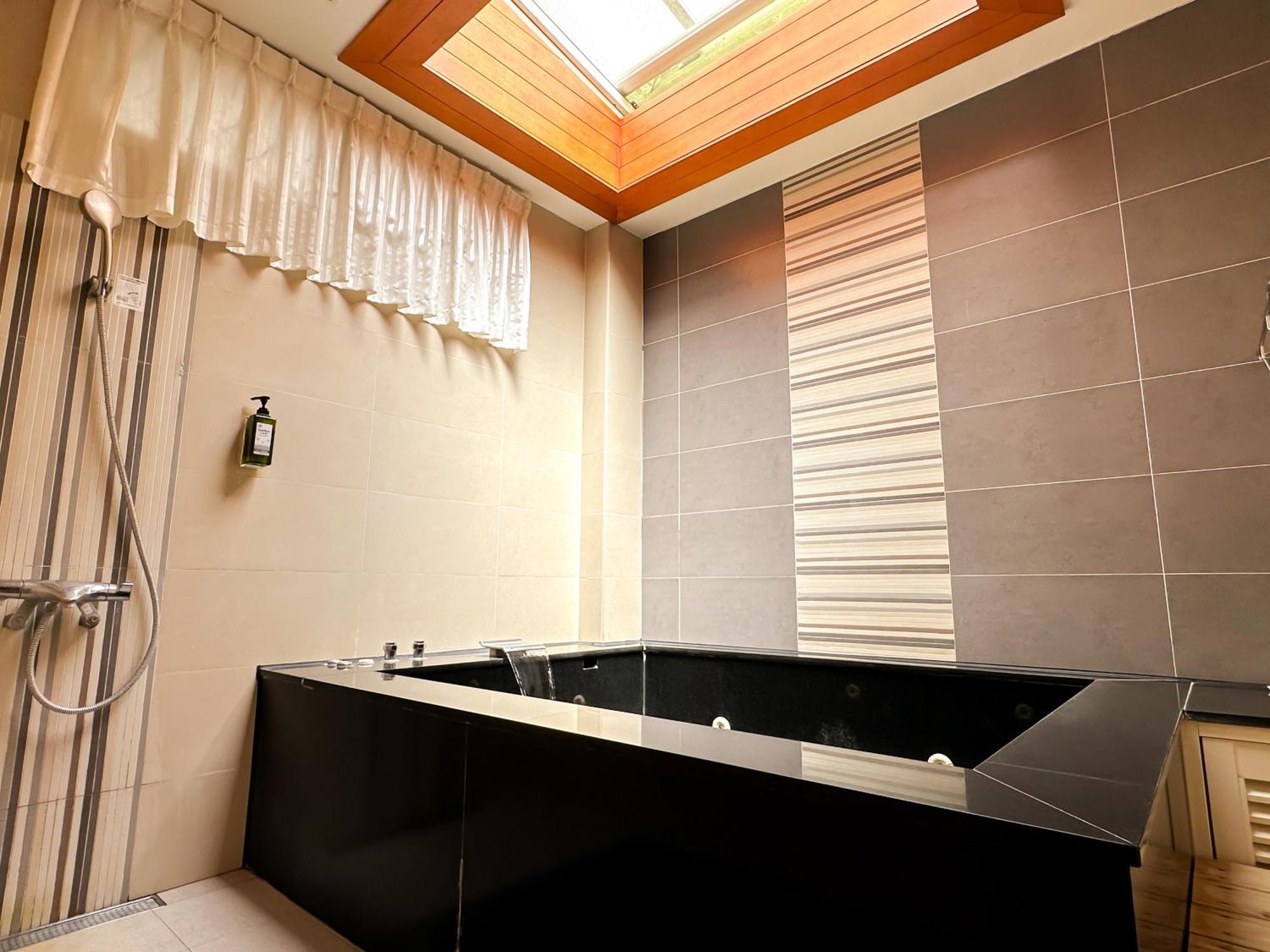 Yage Hotspring House Bed & Breakfast Jiaoxi Eksteriør bilde